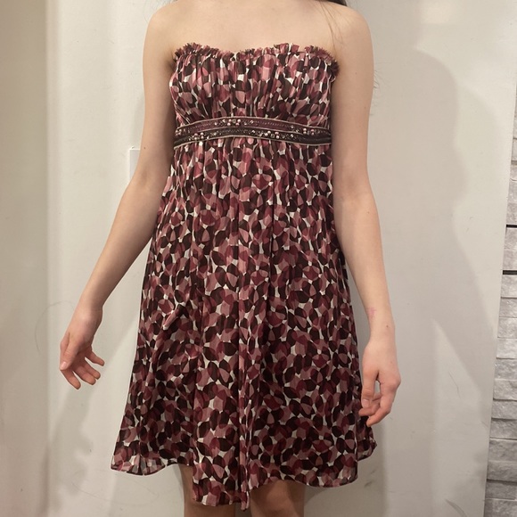 BCBG Maxazaria Petites Silk Straps orStrapless Ruffles Beads Lined Dress size 4 - Picture 2 of 16